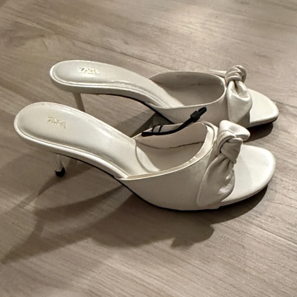 Zara Open Toe Heels - Picture 9 of 12